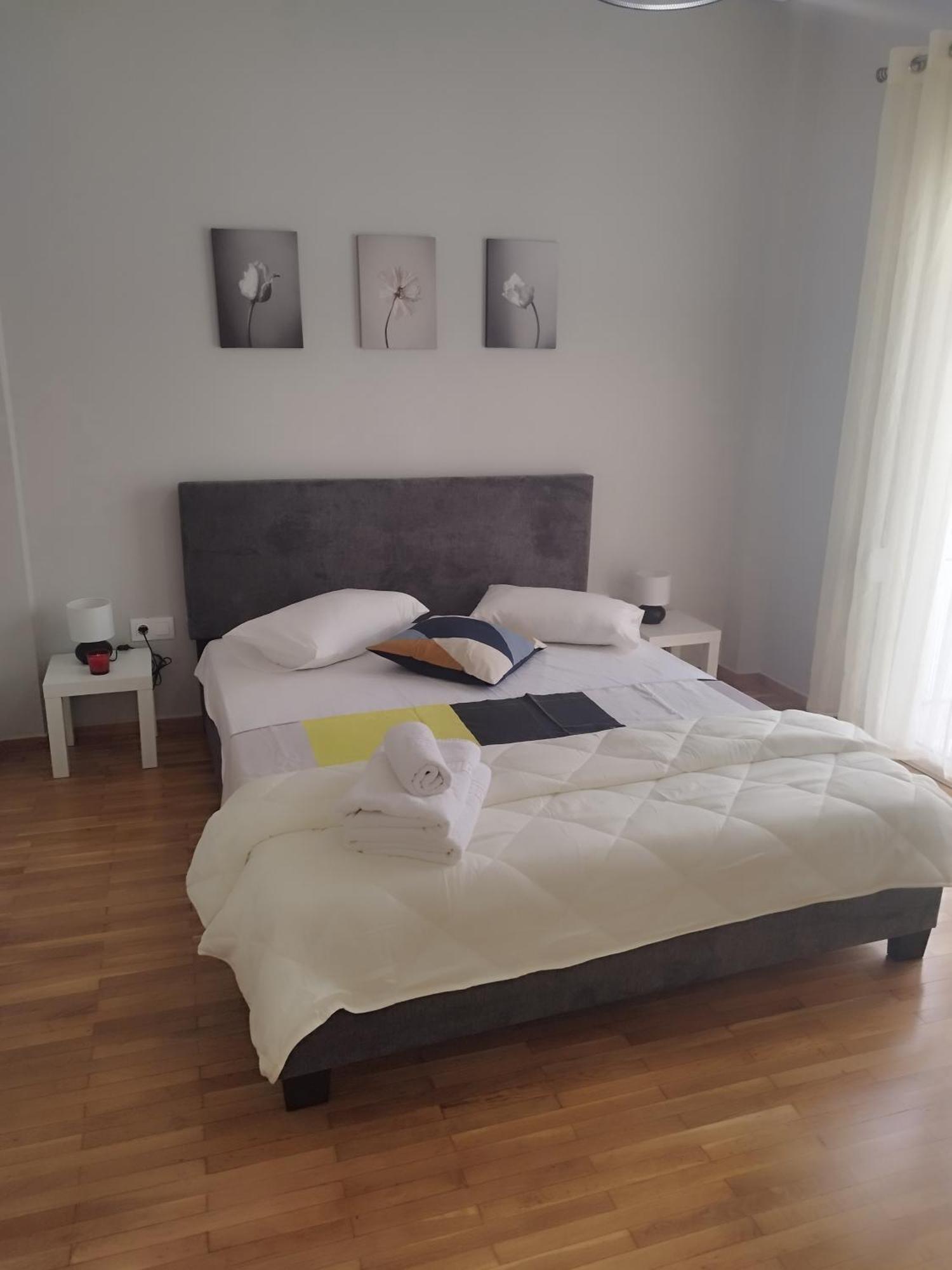 Olibia -9 Apartment Athens