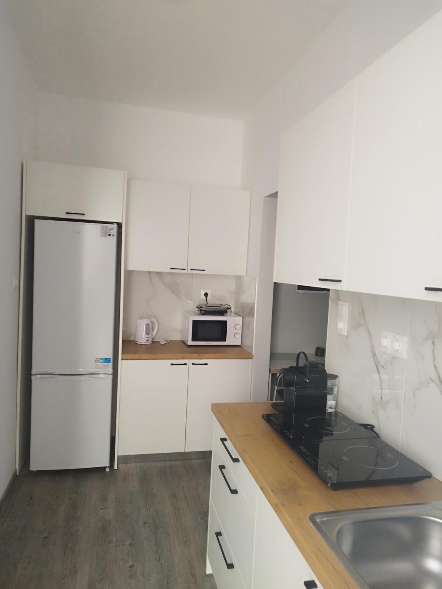 Olibia -9 * Athens